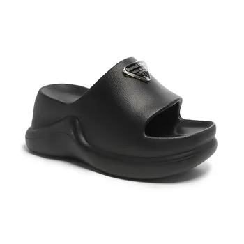 2023 Лято Нов възрастен дебела подметка повишени сандали плътен цвят мек наклон петата дамски чехли EVA плажни обувки женски