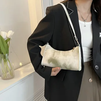 2023 Мода Нови дамски чанти Ретро градиент цвят PU кожа рамо подмишниците чанта случайни жени Hobos чанти на едро