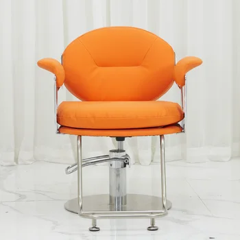 Оранжевите персонализирани фризьорски салонни столове са прости и модерни